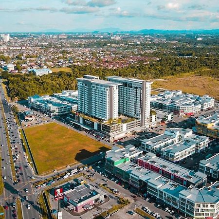 Aina Staycation, Metrocity Kuching Exterior photo
