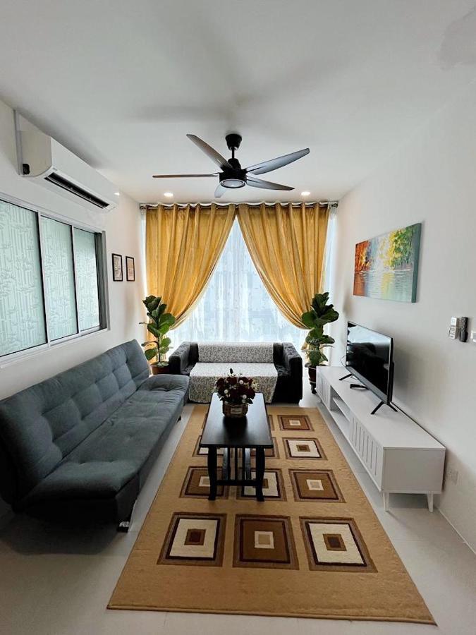 Aina Staycation, Metrocity Kuching Exterior photo